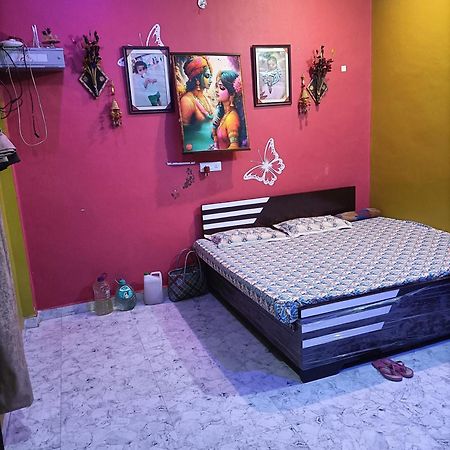 Hotel Shri Ram Sharnam Ayodhya Zewnętrze zdjęcie